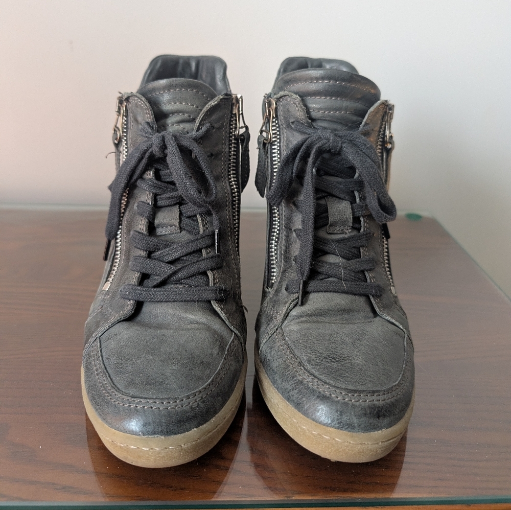 Miz Mooz Gray Leather Wedge Bootie, Size 39